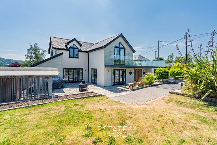 4 Bedroom Detached House For Sale In Kimbolton, Pabo Lane, Llandudno Junction, LL31