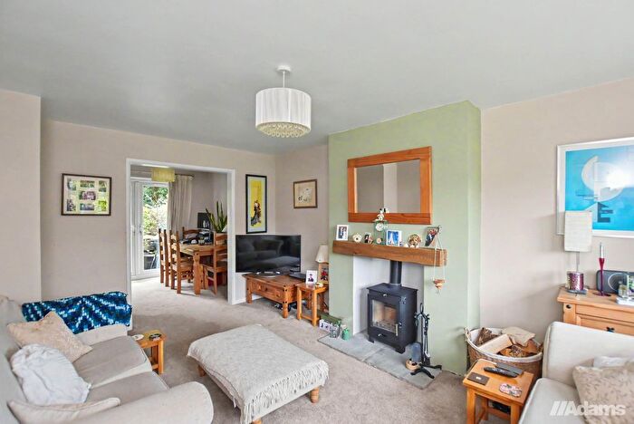 3 Bedroom Semi-Detached House For Sale In Parkland Close, Appleton Thorn, Warrington, Cheshire, WA4
