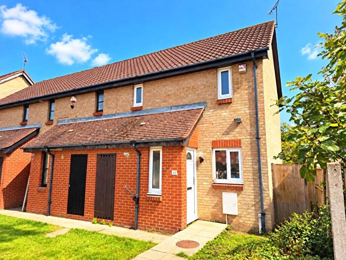 2 Bedroom End Of Terrace House For Sale In Bristol Close, Rayleigh, Essex, SS6