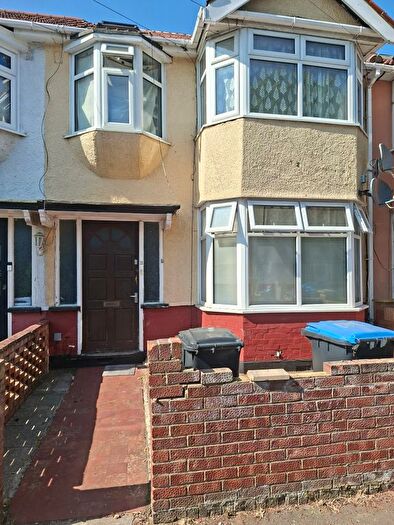 4 Bedroom Terraced House For Sale In Rosemary Avenue, Edmonton, N9