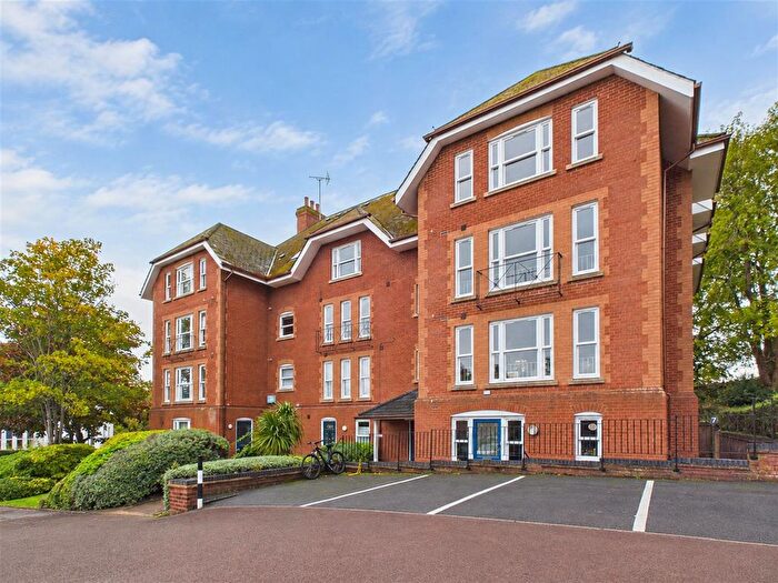 1 Bedroom Flat For Sale In Ashgrove, Worcester Road, Malvern, WR14