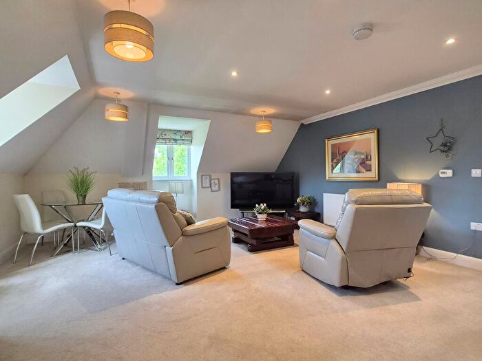 2 Bedroom Retirement Property To Rent In Fleur De Lis, Church Street, Wantage, Oxfordshire, OX12