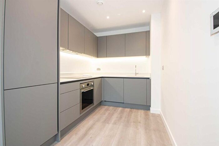1 Bedroom Apartment To Rent In Foxhunter Drive, Linford Wood, MK14