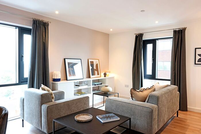 2 Bedroom Flat To Rent In The Lansdowne, Hagley Road, Birmingham, B16