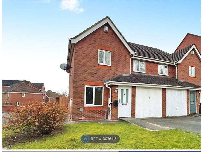 3 Bedroom Semi-Detached House To Rent In Grayling Walk, Wolverhampton, WV10