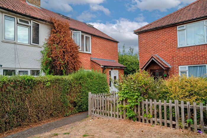 4 Bedroom Property For Sale In Stillingfleet Rd, SW13