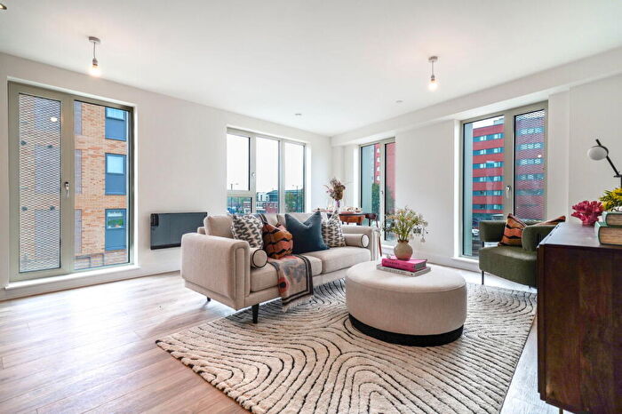 1 Bedroom Apartment For Sale In The Boulevard, Origin Phase Bristol St, Birmingham, B5
