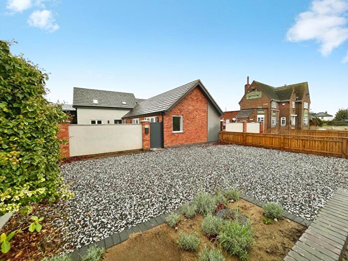 3 Bedroom Semi-Detached Bungalow To Rent In Horncastle Road, Boston, PE22