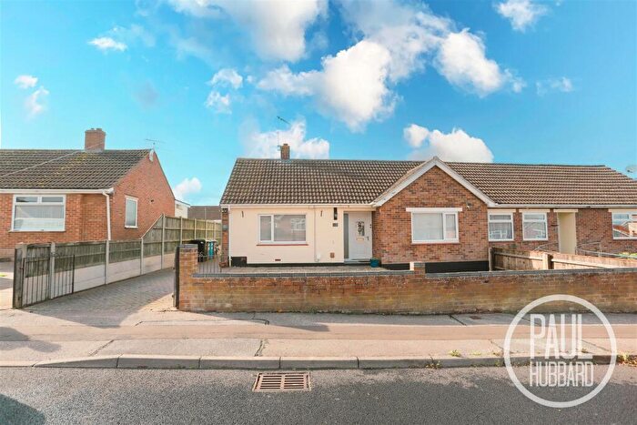 2 Bedroom Semi-Detached Bungalow For Sale In Dixon Drive, Lowestoft, NR33