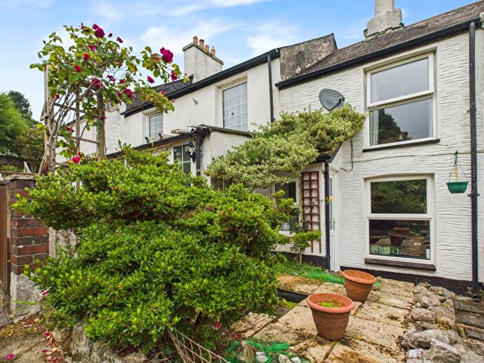 2 Bedroom Terraced House For Sale In Gunnislake, PL18