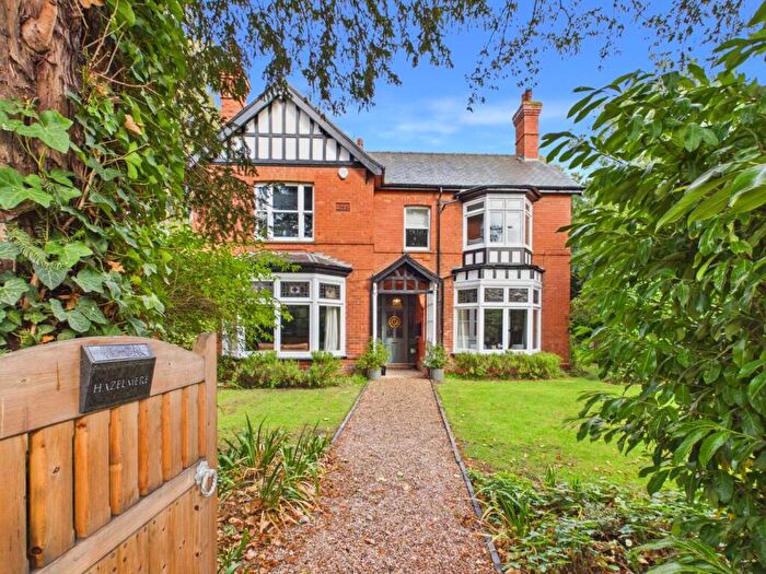 4 Bedroom Detached House For Sale In Hazelmere, Tattershall Road, Woodhall Spa, LN10