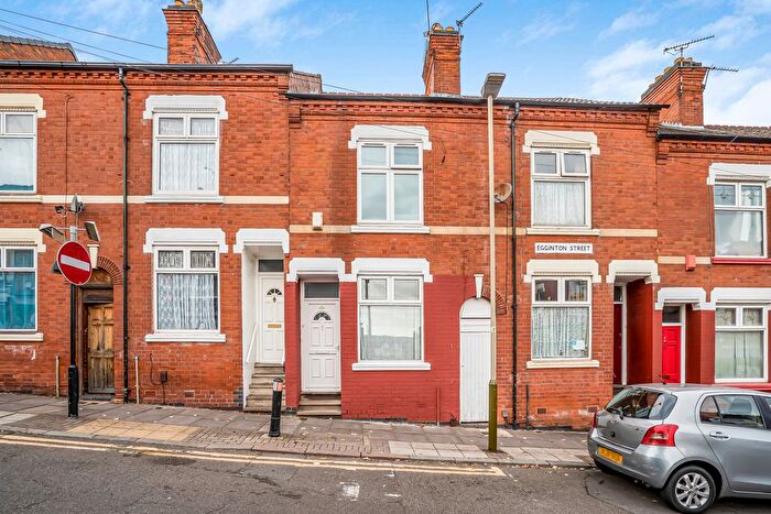 3 Bedroom Terraced House For Sale In Egginton Street, Leicester, LE5