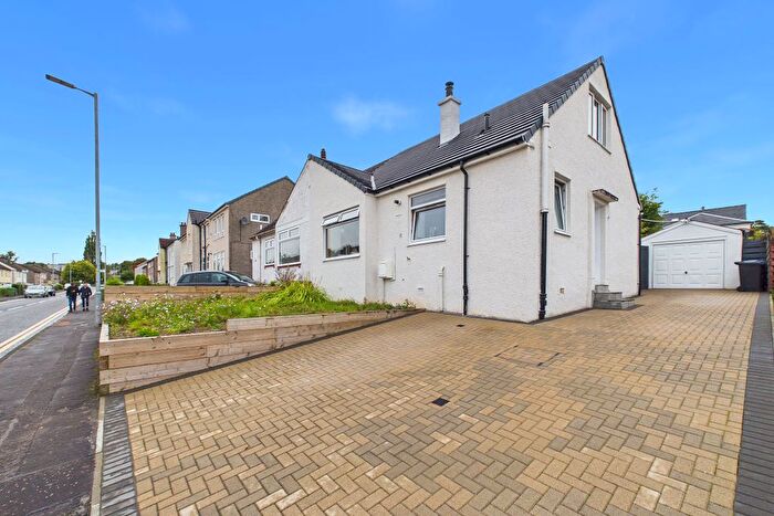 3 Bedroom Semi-Detached House For Sale In Whiteford Avenue, Dumbarton, G82