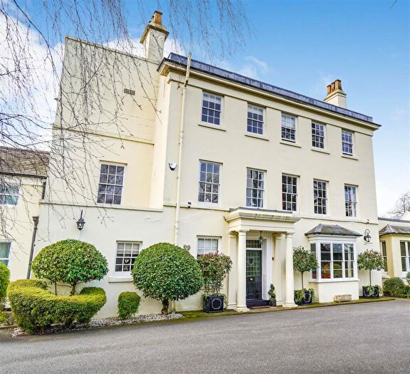 7 Bedroom Country House For Sale In Sion Hill Court, Wolverley, DY10