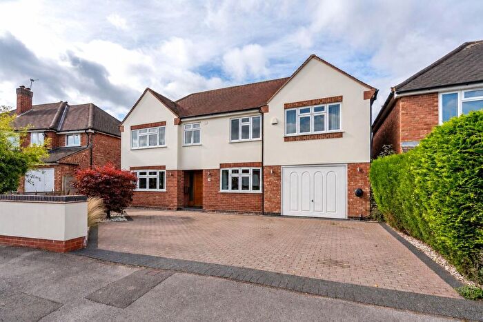4 Bedroom Detached House For Sale In Greswolde Road, Solihull, B91