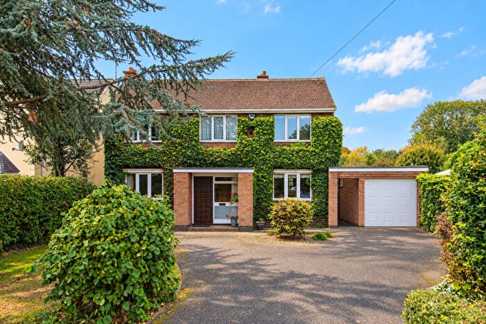 4 Bedroom Detached House For Sale In Stretton Road, Great Glen, Leicester, LE8