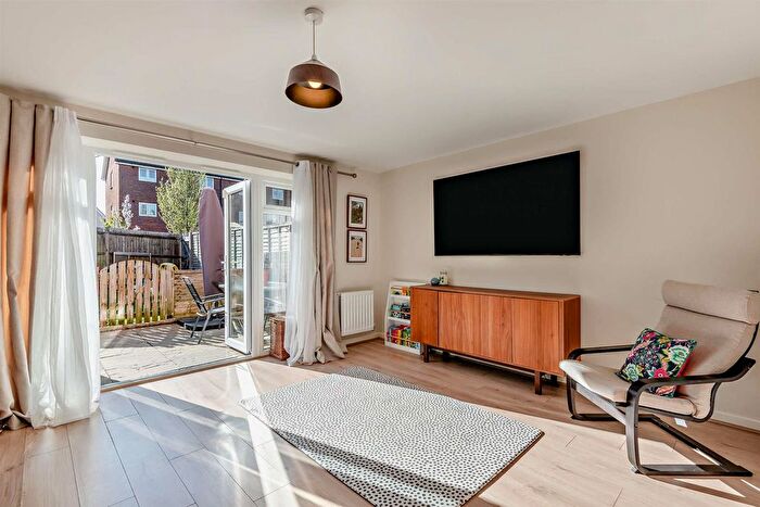 3 Bedroom Terraced House For Sale In Fullingpits Avenue, Maidstone, ME16