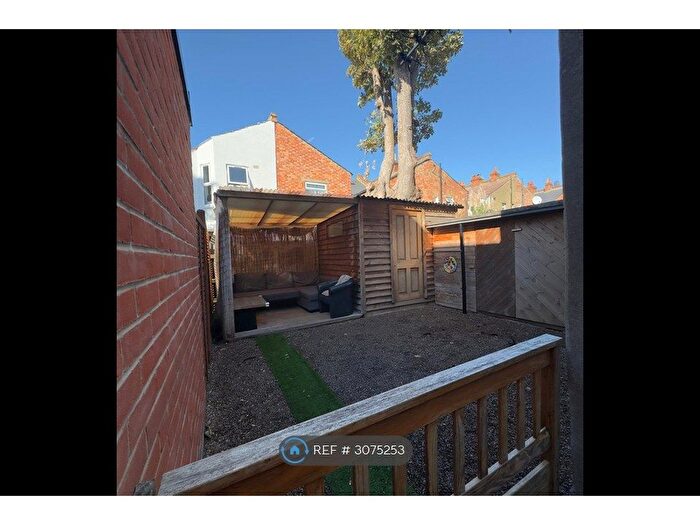 2 Bedroom Flat To Rent In Tynemouth Road, Mitcham, CR4