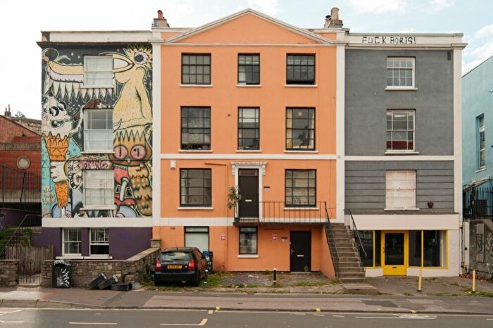 1 Bedroom Flat To Rent In Cheltenham Road, Stokes Croft, Bristol, BS6