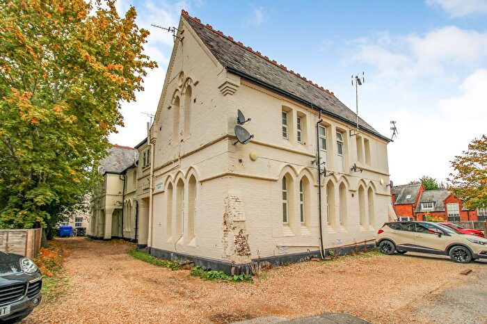Studio For Sale In Alexandra Court, Alexandra Road, Farnborough, GU14