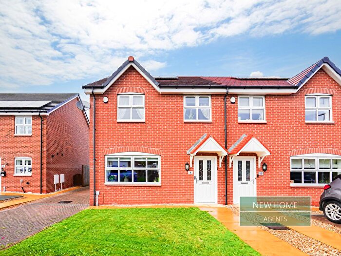 3 Bedroom Semi-Detached House For Sale In Rectory Drive, Coppull, Chorley, PR7
