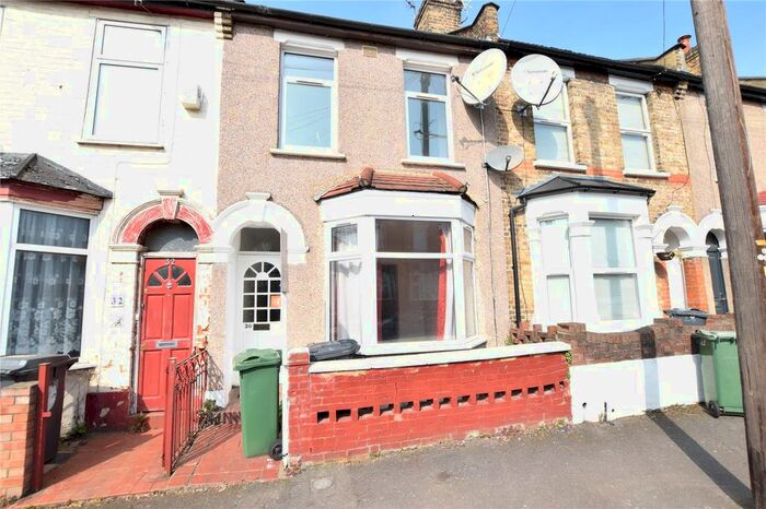 3 Bedroom Terraced House To Rent In Carlton Road, London, E11