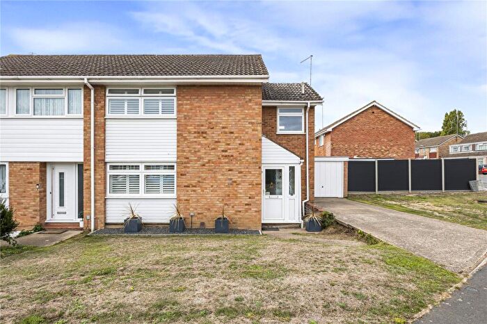 4 Bedroom Semi-Detached House For Sale In Court Crescent, Swanley, BR8