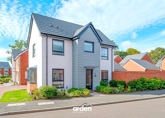 3 Bedroom Detached House For Sale In Joseph Crescent, Shirley, B90