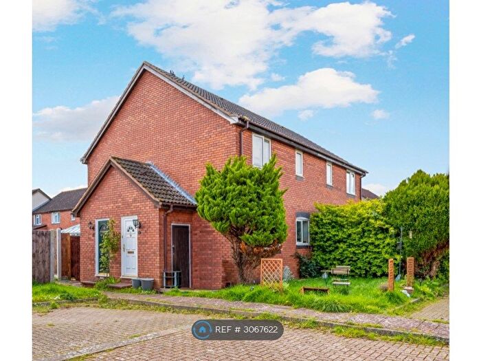 1 Bedroom Semi-Detached House To Rent In Cambridge Road, West Molesey, KT8