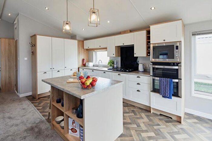 2 Bedroom Park Home For Sale In Poplar Farm, Hoxne Road, Denham, Eye, IP21