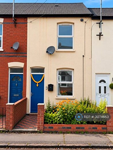 2 Bedroom Terraced House To Rent In Albany Road, Reading, RG30