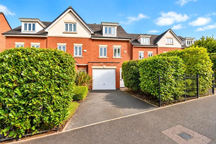 4 Bedroom End Of Terrace House For Sale In Palm Grove, Prenton, Wirral, CH43