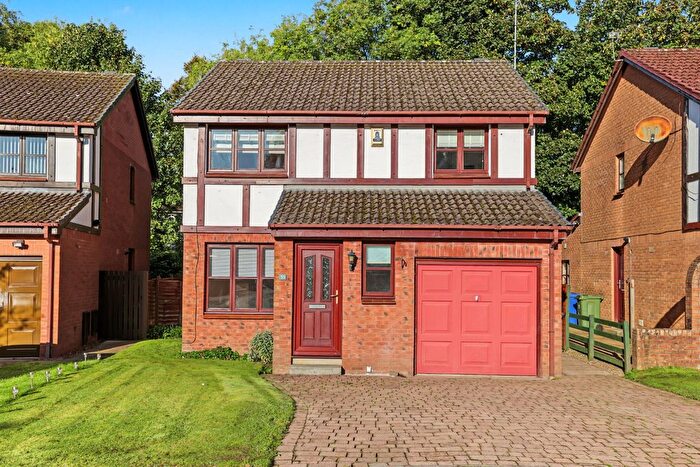 3 Bedroom Detached House For Sale In Sandielands Avenue, Erskine, Renfrewshire, PA8