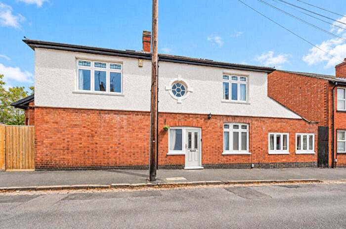 6 Bedroom Detached House For Sale In Charles Street, Rugby, CV21