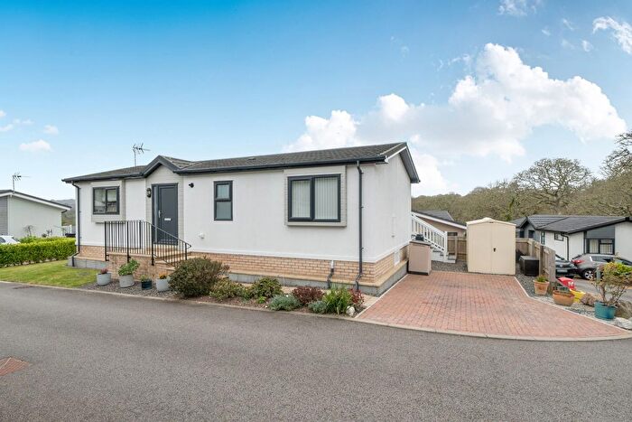 2 Bedroom Mobile/park Home For Sale In Twinbrook Park, Goldenbank, Falmouth, Cornwall, TR11