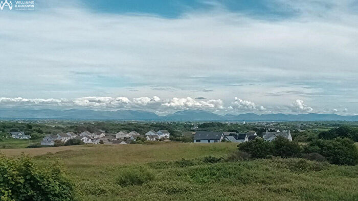 3 Bedroom Semi-Detached House For Sale In Snowdon View Road, Trearddur Bay, Anglesey, LL65
