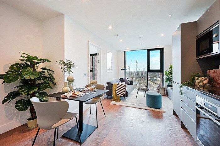 1 Bedroom Apartment To Rent In Uncle Leeds, Whitehall, LS12