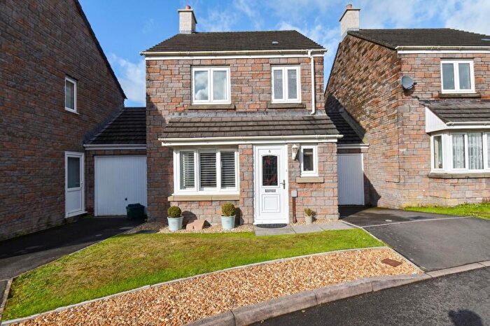 3 Bedroom Detached House For Sale In Hawkins Walk, Okehampton, EX20