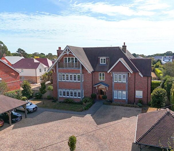 2 Bedroom Flat For Sale In Ringwood Road, Walkford, BH23