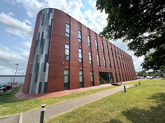 1 Bedroom Flat To Rent In Vicarage Farm Road, Peterborough, PE1