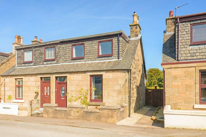 3 Bedroom Semi-Detached House For Sale In Munro Street, Stenhousemuir, Larbert, FK5