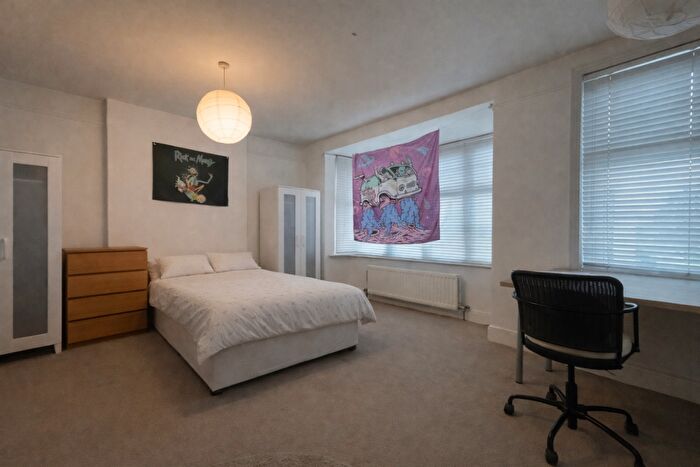 7 Bedroom Semi-Detached House To Rent In Wilford Lane, West Bridgford, Nottingham, Nottinghamshire, NG2