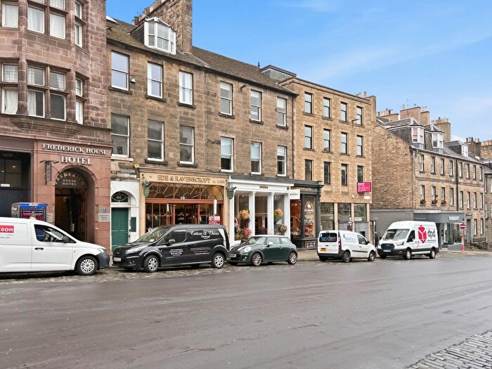 1 Bedroom Flat For Sale In / Frederick Street, New Town, Edinburgh, EH2