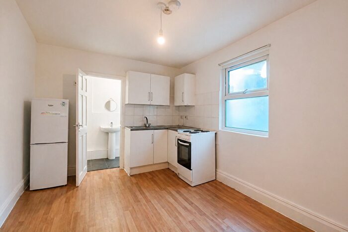 Studio To Rent In Wick Road, London, E9