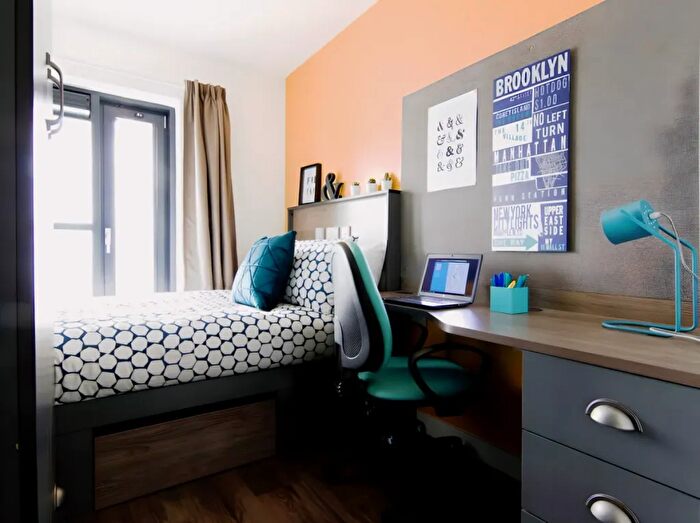1 Bedroom Flat To Rent In Cobourg Street, Plymouth, PL1