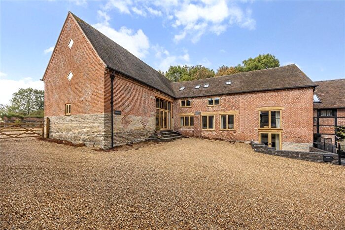 5 Bedroom Barn Conversion For Sale In Crowle, Worcester, Worcestershire, WR7