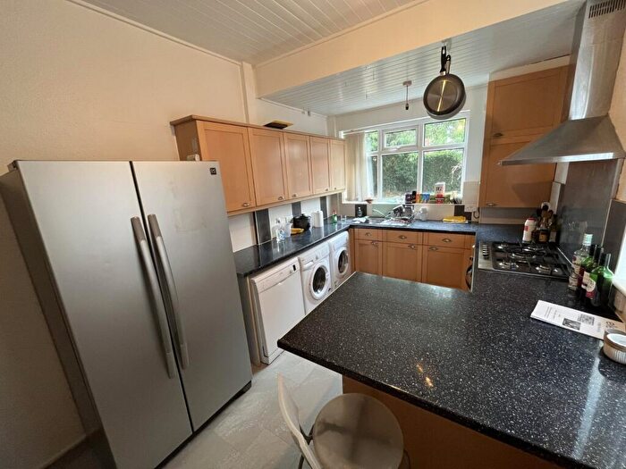 6 Bedroom Semi-Detached House To Rent In Becketts Park Drive, Headingley, Leeds, West Yorkshire, LS6