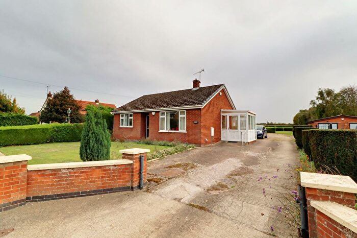 2 Bedroom Detached Bungalow For Sale In Westgate Road, Belton, DN9