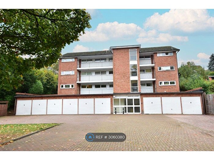2 Bedroom Flat To Rent In Station Road, Amersham, HP7
