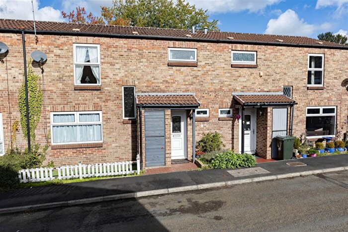 3 Bedroom Terraced House For Sale In Buckshaw Hall Close, Chorley, PR7
